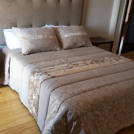 Casa Mimosa 阿德耶